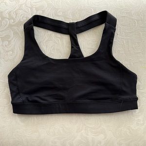 Lululemon sports bra size 8 black